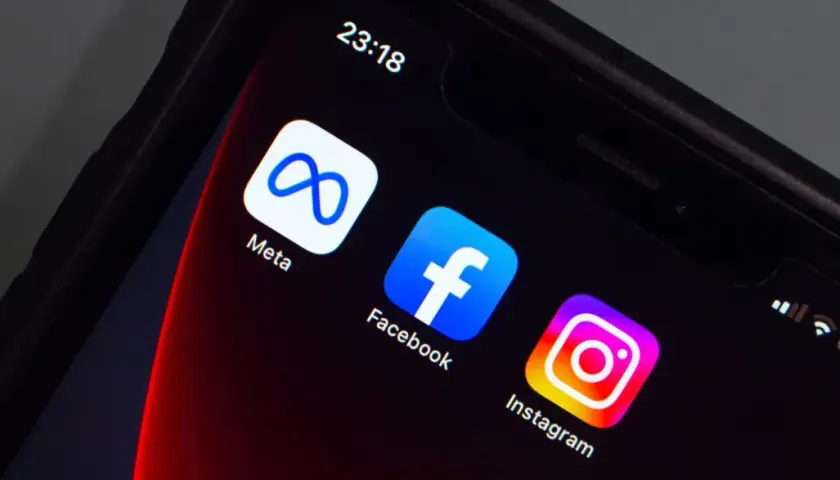 Czy warto połączyć Instagram z Facebookiem? Odkryj kluczowe korzyści