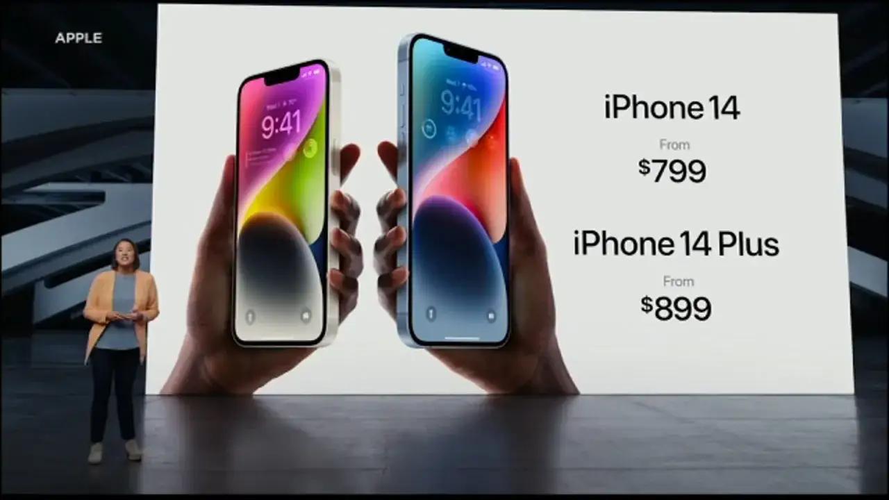Prezentacja iPhone 14 i iPhone 14 Plus. Dwa nowe modele w dłoniach, ceny od $799 i $899.