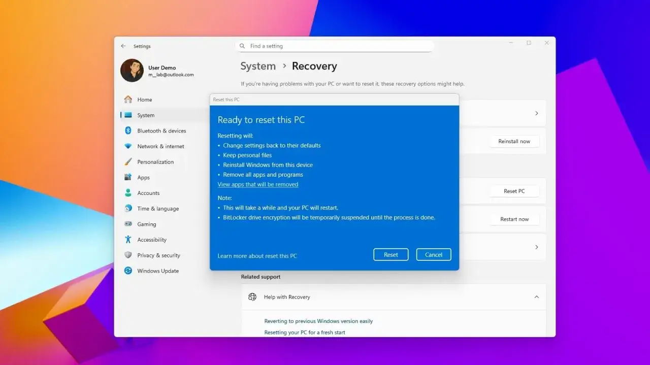 Ekran ustawień Windows 10, opcja przywracanie systemu. Możliwość resetowania PC, zachowania plików lub ich usunięcia.